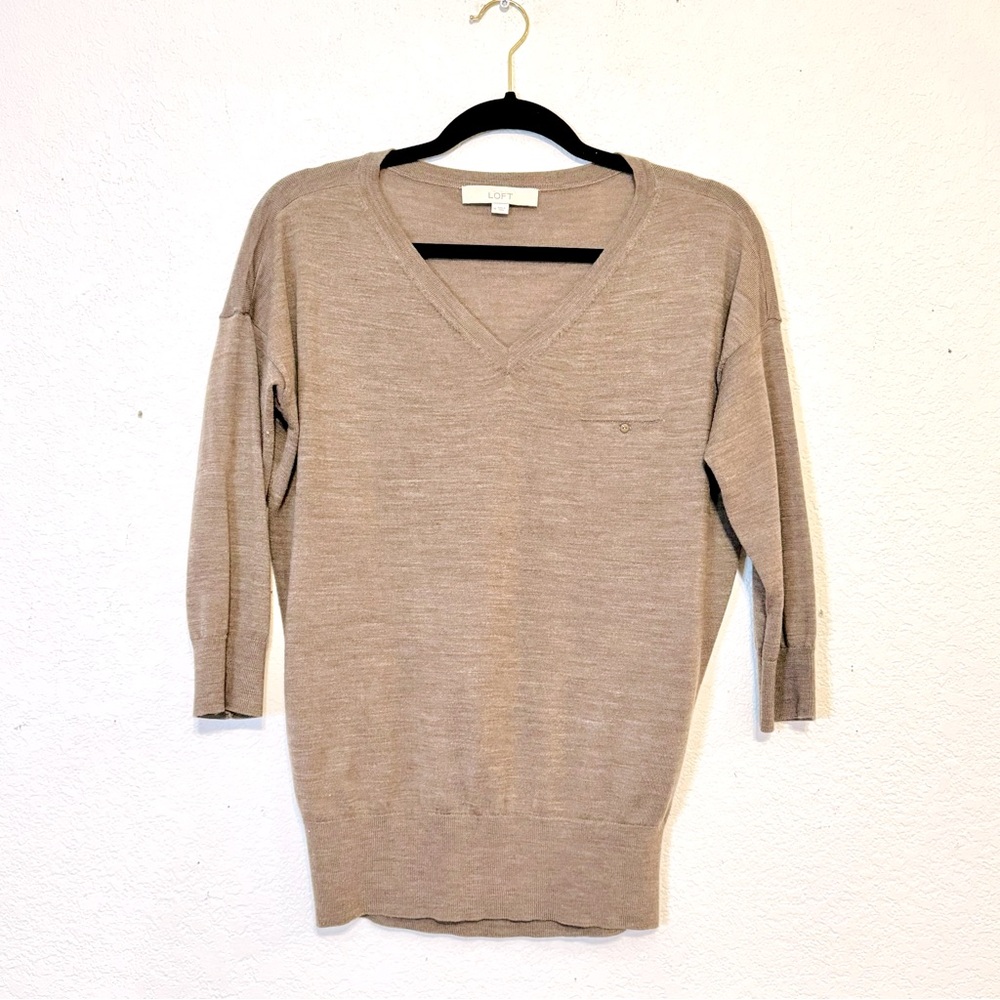 5 for $25 ⭐️ Taupe Light Sweater Top